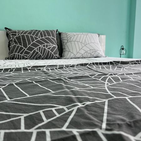 Sea Garden Apartment Varna Bagian luar foto