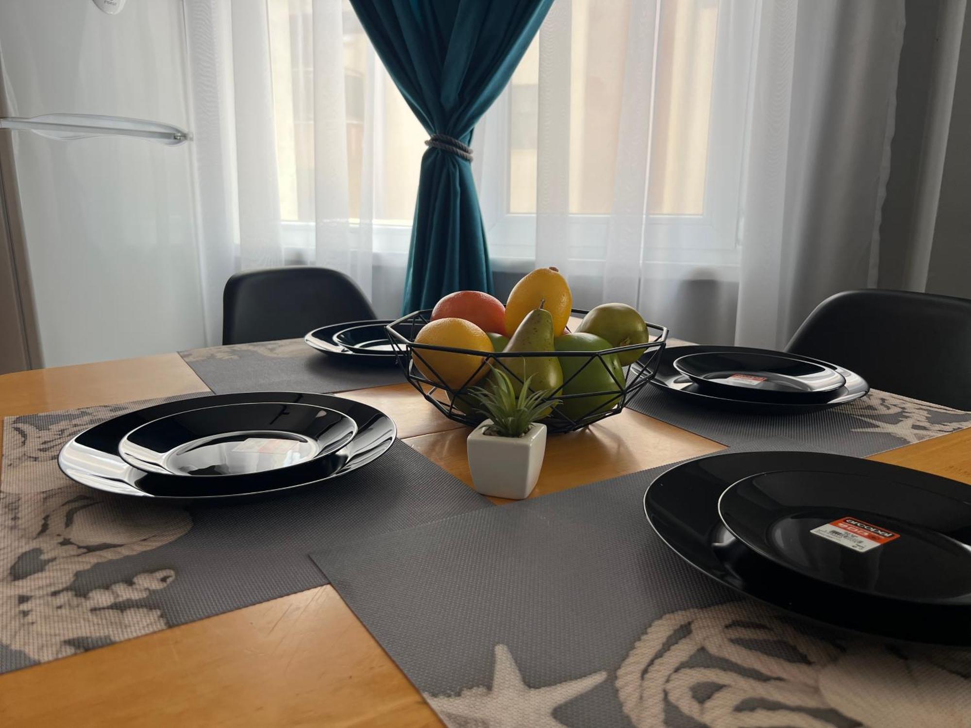 Sea Garden Apartment Varna Bagian luar foto